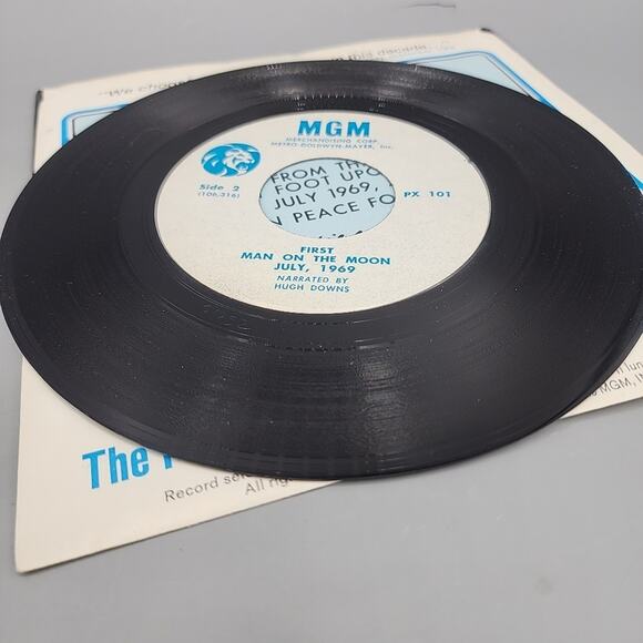 Apollo 11 Flight First Man On The Moon 1969 7" 45RPM Commemorative Record - Picture 11 of 12